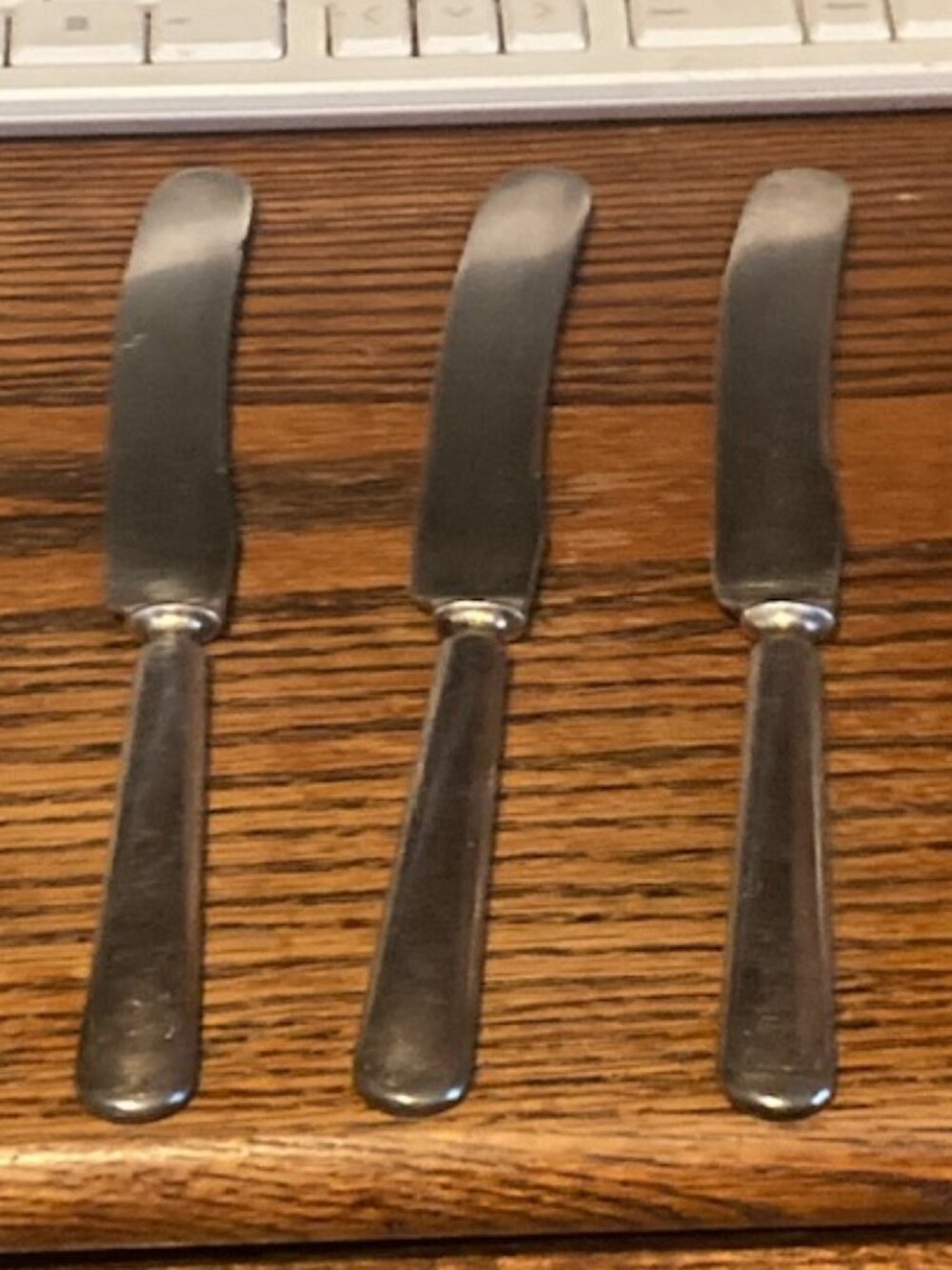 Set of 3 Silverplated Dinner Knives (Vintage: 1880-1905)